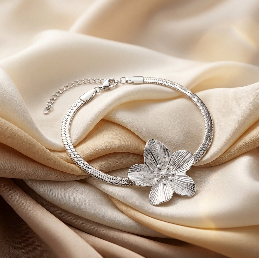 Silver Floria